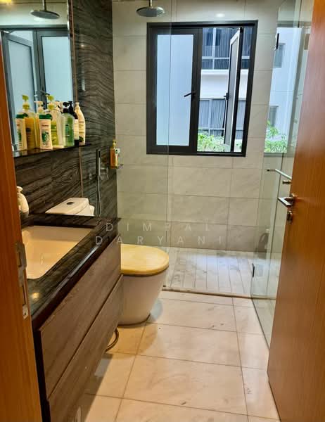Waterfront Isle, 732 Bedok Reservoir Road, 2 Bedrooms, 947 sqft, Condominium For Rent, by Dimpal Daryani, 19390124 - PropertyGuru.com.sg