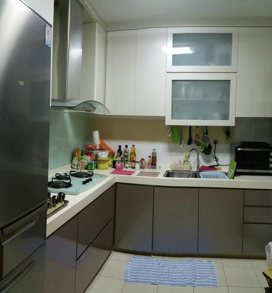 Good-Sized Kitchen