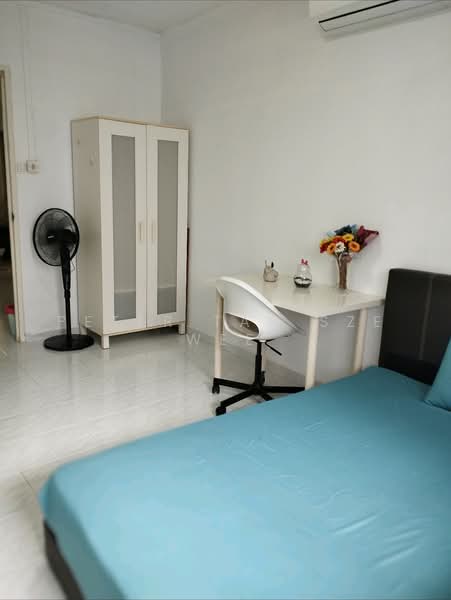 158 Simei Road, 158 Simei Road, Room Rental, 150 sqft, HDB Flat For Rent, by Peter Tan Sze Wee, 19404043 - PropertyGuru.com.sg