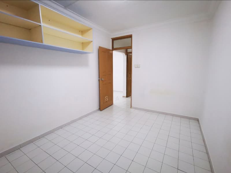 421 Bukit Batok West Avenue 2, 421 Bukit Batok West Avenue 2, 2 Bedrooms, 731 sqft, HDB Flat For Rent, by Vanessa Yong, 19407501 - PropertyGuru.com.sg