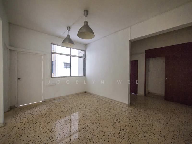 Kum Hing Court, 36 Tomlinson Road, 3 Bedrooms, 1,625 sqft, Apartment For Rent, by Jocelyn Wee, 19413427 - Dining Area - PropertyGuru.com.sg