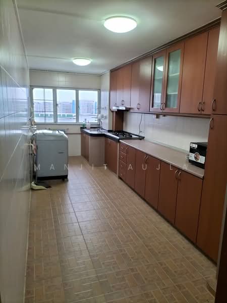 625 Yishun Street 61, 625 Yishun Street 61, 3 Bedrooms, 1,453 sqft, HDB Flat For Rent, by Manjit Aujla, 19423086 - PropertyGuru.com.sg