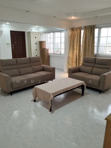 625 Yishun Street 61, 625 Yishun Street 61, 3 Bedrooms, 1,453 sqft, HDB Flat For Rent, by Manjit Aujla, 19423086 - PropertyGuru.com.sg