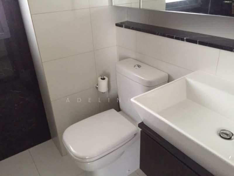 Palm Isles, 32 Flora Drive, 2 Bedrooms, 807 sqft, Condominium For Rent, by Adeline Lo, 19429348 - PropertyGuru.com.sg