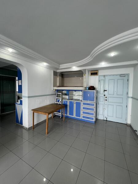 For Rent - 655 Woodlands Ring Road
