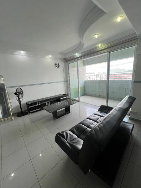 For Rent - 655 Woodlands Ring Road