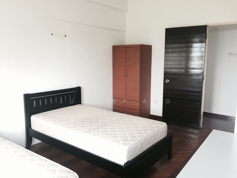 Teresa Ville, 1001 Lower Delta Road, 4 Bedrooms, 1,981 sqft, Condominium For Rent, by Juliana Ang, 19433767 - PropertyGuru.com.sg