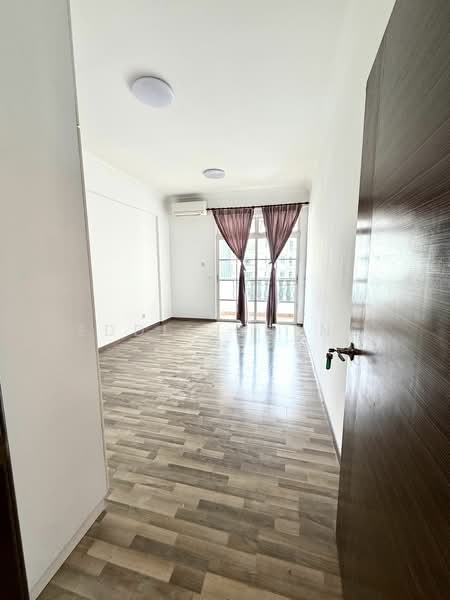 For Rent - La Suisse I