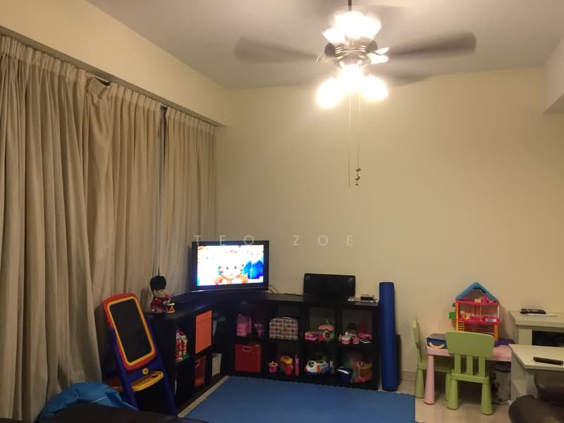 Rivergate, 99 Robertson Quay, 4 Bedrooms, 1,841 sqft, Apartment For Rent, by Teo Zoe, 19440517 - PropertyGuru.com.sg