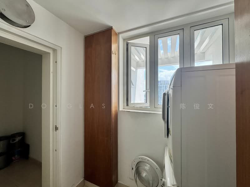 Icon, 10 Gopeng Street, 3 Bedrooms, 1,302 sqft, Apartment For Rent, by Douglas Chen 陈俊文, 19451488 - PropertyGuru.com.sg