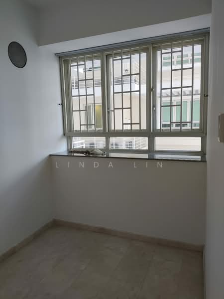 Goldenhill Park Condo, 60 Mei Hwan Drive, 3 Bedrooms, 1,313 sqft, Condominium For Rent, by Linda Lin, 19459861 - Study - PropertyGuru.com.sg