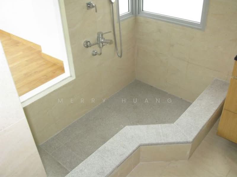 The Lakeshore, 31 Jurong West Street 41, 3 Bedrooms, 1,173 sqft, Condominium For Rent, by Merry Tjandra, 19460285 - Sunken Bath - PropertyGuru.com.sg