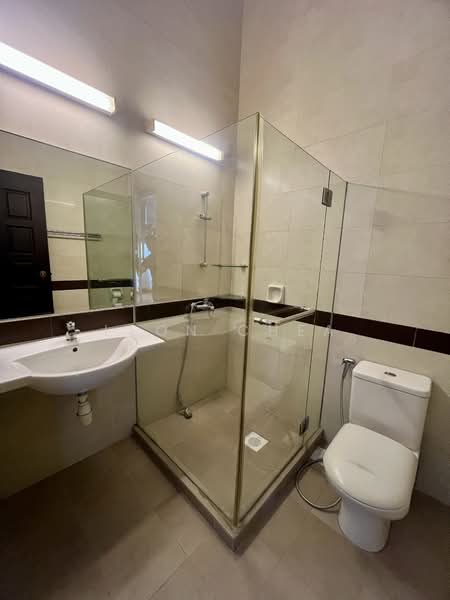 Peakville Park, Peakville Walk, 4 Bedrooms, 2,622 sqft, Terraced House For Rent, by Leon Chea, 19463721 - PropertyGuru.com.sg