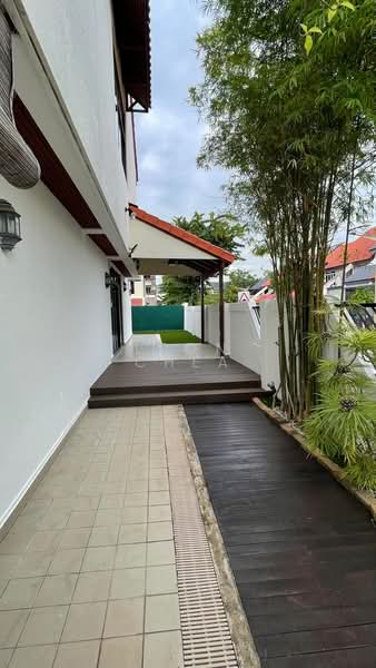 Peakville Park, Peakville Walk, 4 Bedrooms, 2,622 sqft, Terraced House For Rent, by Leon Chea, 19463721 - PropertyGuru.com.sg