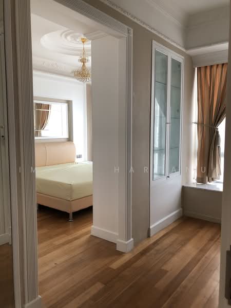 The Trillium, 116 Kim Seng Road, 4 Bedrooms, 2,218 sqft, Condominium For Rent, by Imelda Hartanu, 19464891 - Study area inside master bedroom - PropertyGuru.com.sg