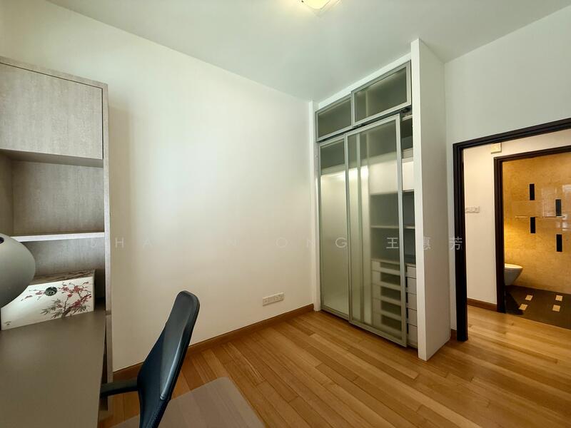 Robertson 100, 100 Robertson Quay, Orchard / River Valley, 2 Bedrooms, 883 sqft, Apartment For Rent, by Sharon Ong 王惠芳, 19469386 - PropertyGuru.com.sg