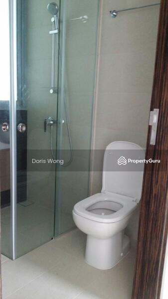 Spacious bathroom