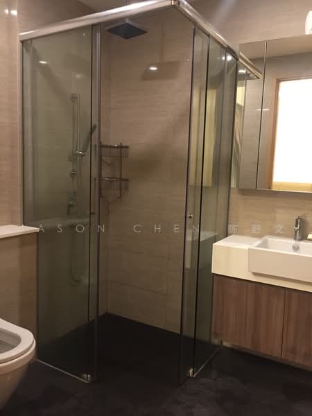 Casa Cambio, 11 Lim Tua Tow Road, 1 Bedroom, 539 sqft, Condominium For Rent, by Jason Chen 陈野文, 19490750 - Master Bath - PropertyGuru.com.sg