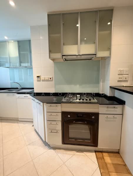 Robertson 100, 100 Robertson Quay, 2 Bedrooms, 883 sqft, Apartment For Rent, by Sharon Ong 王惠芳, 19492053 - PropertyGuru.com.sg