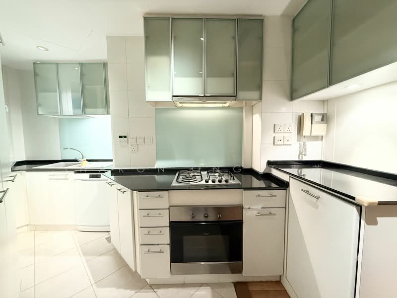 Robertson 100, 100 Robertson Quay, 2 Bedrooms, 883 sqft, Apartment For Rent, by Sharon Ong 王惠芳, 19492053 - PropertyGuru.com.sg