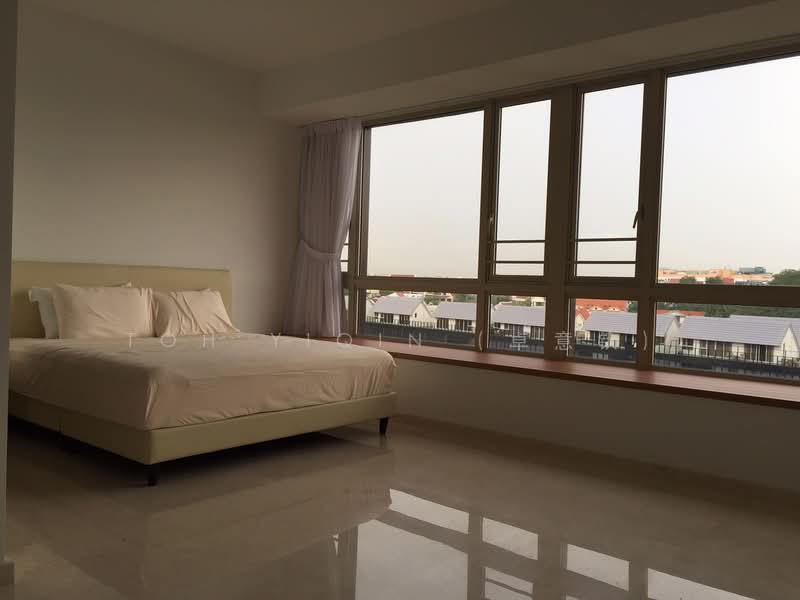 Flamingo Valley, 460 Siglap Road, 3 Bedrooms, 1,216 sqft, Condominium For Rent, by Toh YiQin (卓意钦), 19492366 - Spacious Masters - PropertyGuru.com.sg