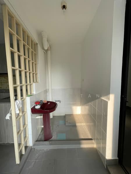 Braddell View, 10 Braddell Hill, 3 Bedrooms, 1,432 sqft, Apartment For Rent, by Alexis Tan, 19496766 - Wash Area - PropertyGuru.com.sg
