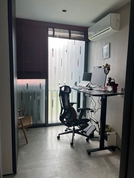 OUE Twin Peaks Condominium For Sale at S$ 4,000,000 | PropertyGuru Singapore