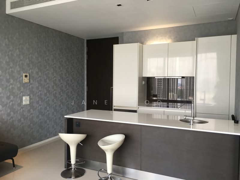 Scotts Square, 8 Scotts Road, 1 Bedroom, 624 sqft, Apartment For Sale, by Janet Foo, 19502741 - PropertyGuru.com.sg