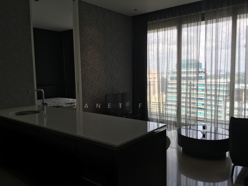 Scotts Square, 8 Scotts Road, 1 Bedroom, 624 sqft, Apartment For Sale, by Janet Foo, 19502741 - PropertyGuru.com.sg