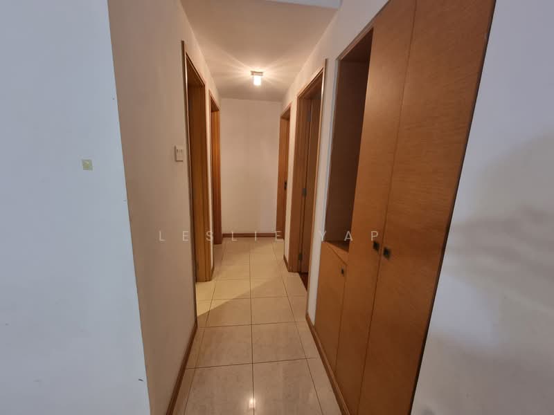 The Lakeshore, 31 Jurong West Street 41, 3 Bedrooms, 1,152 sqft, Condominium For Rent, by Leslie Yap, 19510518 - PropertyGuru.com.sg