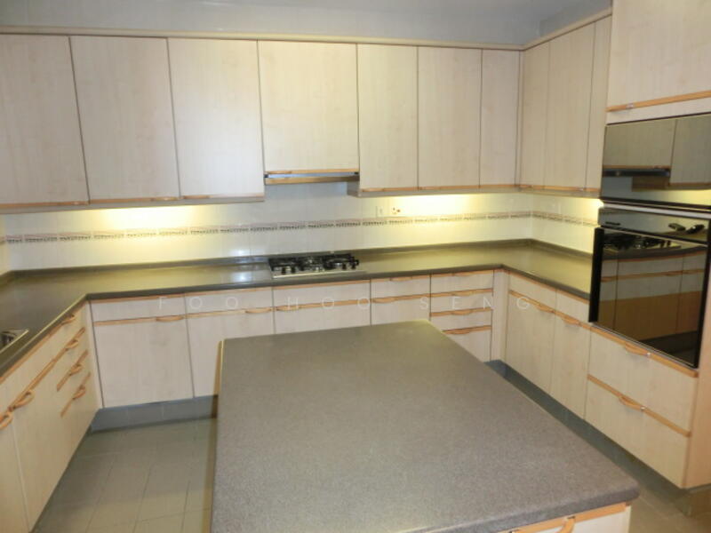 Kitchen with Island