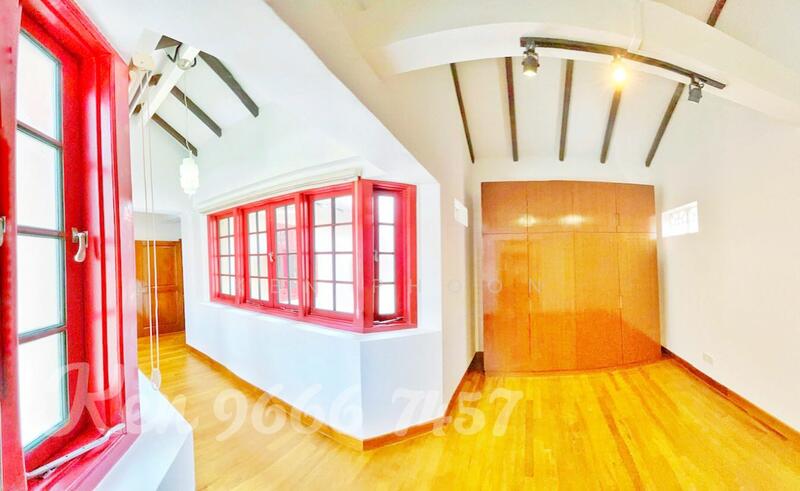 HOT HOT CHINATOWN @ 2 MINS WALK, CHARMING ELEGANT Conservation Shop house, TELOK AYER MRT, CLUB STREET, CHINATOWN MRT, 2 Bedrooms, 1,005 sqft, Conservation House For Rent, by Ken Phoon, 19520908 - PropertyGuru.com.sg