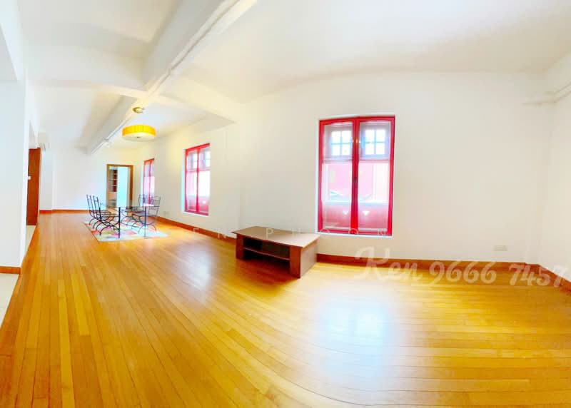 HOT HOT CHINATOWN @ 2 MINS WALK, CHARMING ELEGANT Conservation Shop house, TELOK AYER MRT, CLUB STREET, CHINATOWN MRT, 2 Bedrooms, 1,005 sqft, Conservation House For Rent, by Ken Phoon, 19520908 - PropertyGuru.com.sg