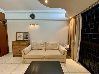 For Rent - The Tanamera