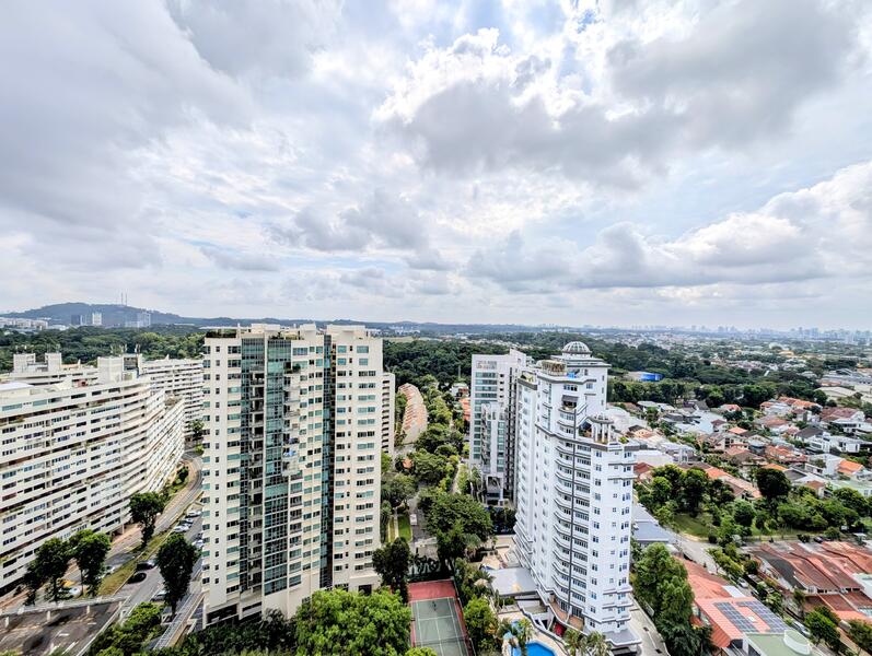 Ridgewood Condominium, 3 Ridgewood Close, 3 Bedrooms, 1,744 sqft, Condominium For Rent, by Ray Lee, 19528257 - PropertyGuru.com.sg