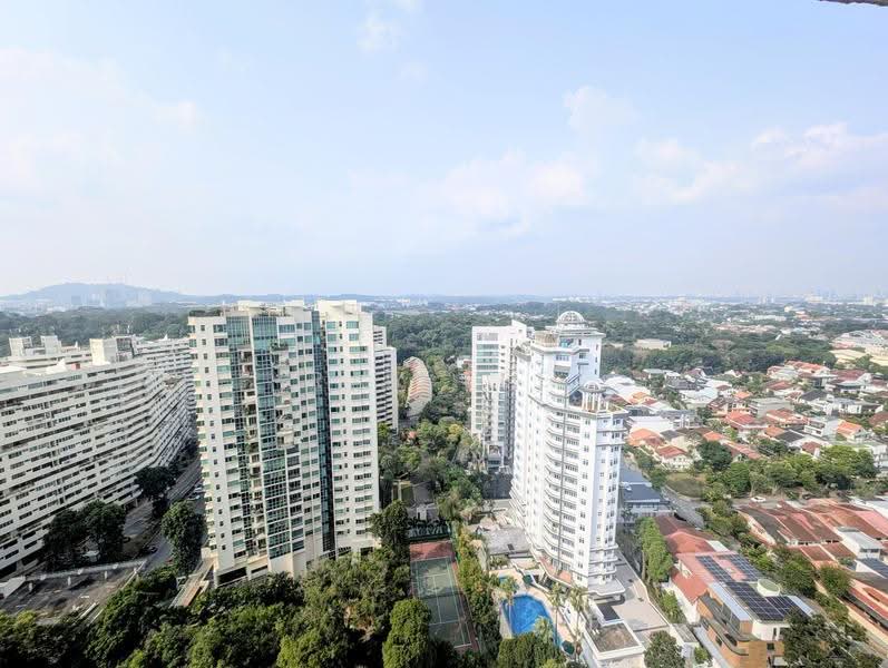 Ridgewood Condominium, 3 Ridgewood Close, Tanglin / Holland / Bukit Timah, 3 Bedrooms, 1,744 sqft, Condominium For Rent, by Ray Lee, 19528257 - PropertyGuru.com.sg