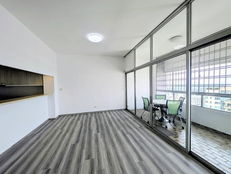 Ridgewood Condominium, 3 Ridgewood Close, Tanglin / Holland / Bukit Timah, 3 Bedrooms, 1,744 sqft, Condominium For Rent, by Ray Lee, 19528257 - PropertyGuru.com.sg