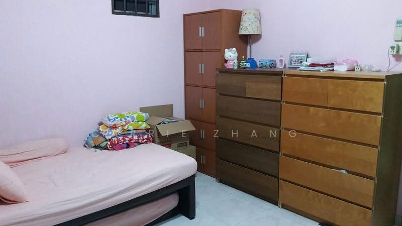 411 Choa Chu Kang Avenue 3, 411 Choa Chu Kang Avenue 3, Dairy Farm / Bukit Panjang / Choa Chu Kang, 3 Bedrooms, 1,162 sqft, HDB Flat For Rent, by Carrie Zhang, 19536282 - PropertyGuru.com.sg