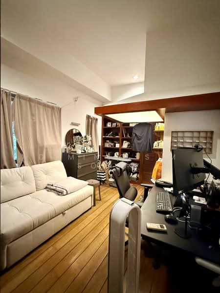 Zion Road, Zion Road, 2 Bedrooms, 1,407 sqft, Walk-up Apartment For Sale, by Dominic Sim Sobak, 19537987 - PropertyGuru.com.sg