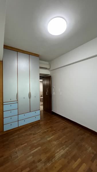 Palm Gardens, 2C Hong San Walk, 3 Bedrooms, 1,216 sqft, Condominium For Rent, by Julie Cheak, 19538465 - PropertyGuru.com.sg