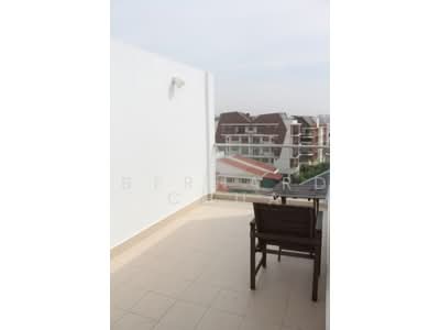 For Rent - The Treeline