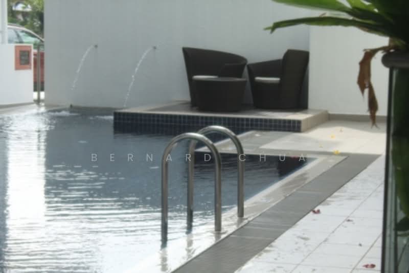 For Rent - The Treeline