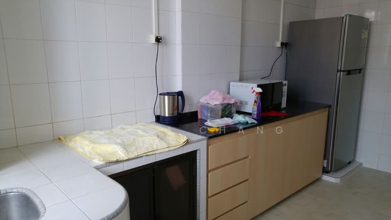 303 Serangoon Ave 2, 303 Serangoon Avenue 2, 2 Bedrooms, 650 sqft, HDB Flat For Rent, by Freda Chang, 19546697 - PropertyGuru.com.sg