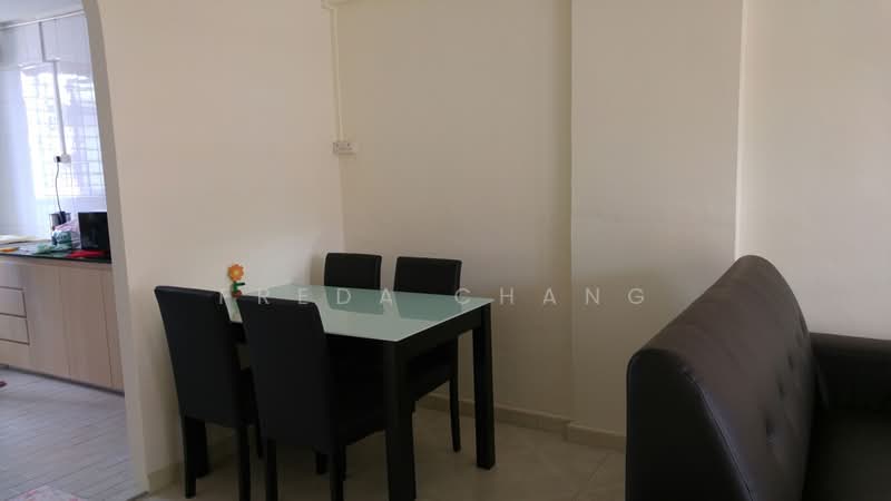 303 Serangoon Ave 2, 303 Serangoon Avenue 2, 2 Bedrooms, 650 sqft, HDB Flat For Rent, by Freda Chang, 19546697 - PropertyGuru.com.sg
