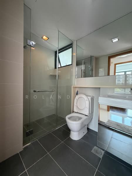 The Gale, 68 Flora Road, 2 Bedrooms, 915 sqft, Condominium For Sale, by Roland Ong, 19560331 - PropertyGuru.com.sg