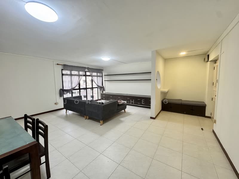 649B Jurong West Street 61, 649B Jurong West Street 61, 3 Bedrooms, 1,184 sqft, HDB Flat For Rent, by John Cheng, 19562313 - PropertyGuru.com.sg