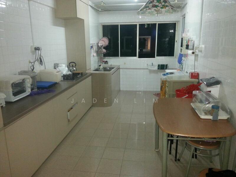 For Rent - 151 Ang Mo Kio Avenue 5
