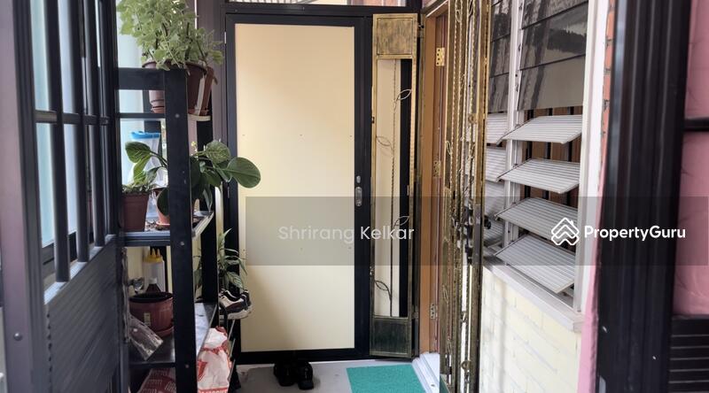 UNIT ENTRANCE