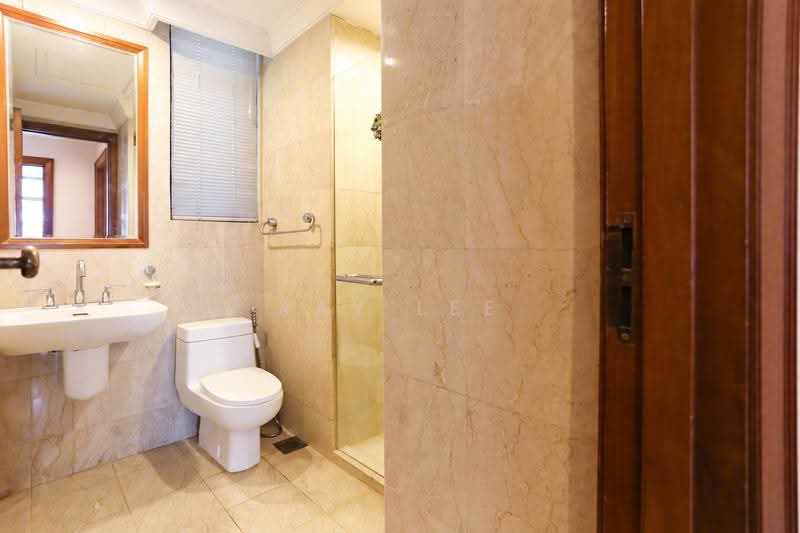 Valley Park, 475 River Valley Road, Tanglin / Holland / Bukit Timah, 3 Bedrooms, 1,615 sqft, Condominium For Rent, by Ray Lee, 19576978 - Bathroom - PropertyGuru.com.sg