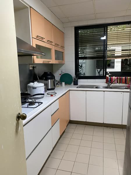 Central Green, 1 Jalan Membina, Room Rental, 100 sqft, Condominium For Rent, by Jackie Aw, 19577218 - PropertyGuru.com.sg